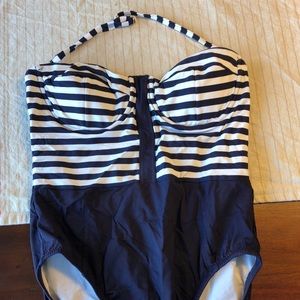 LOFT one piece swim suit.  Size 6.